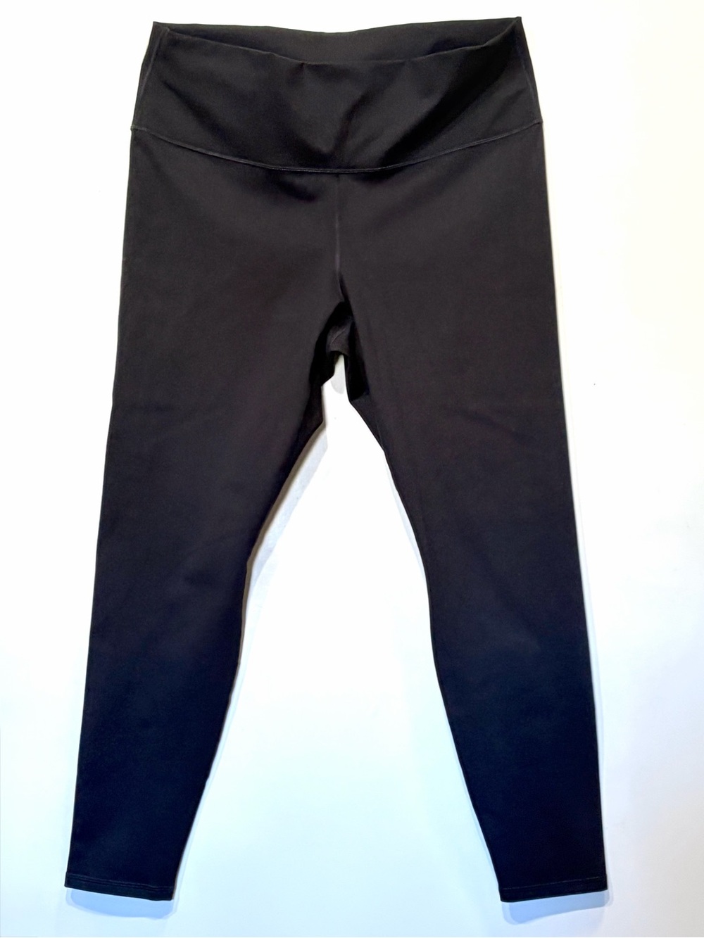 Fabletics- Women's Black High-Waist Leggings